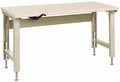 Ergo Bench: (Adjustable) Work-Height: